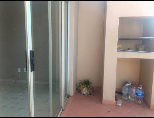 2 BEDROOM TOWNHOUSE FOR SALE IN GROBLERPARK